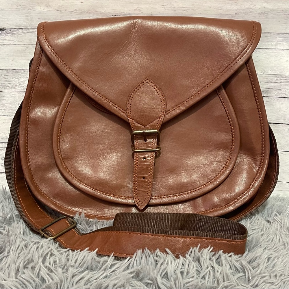Great Seal of The State of Oklahoma
1907 Genuine Leather Crossbody Saddle Bag
